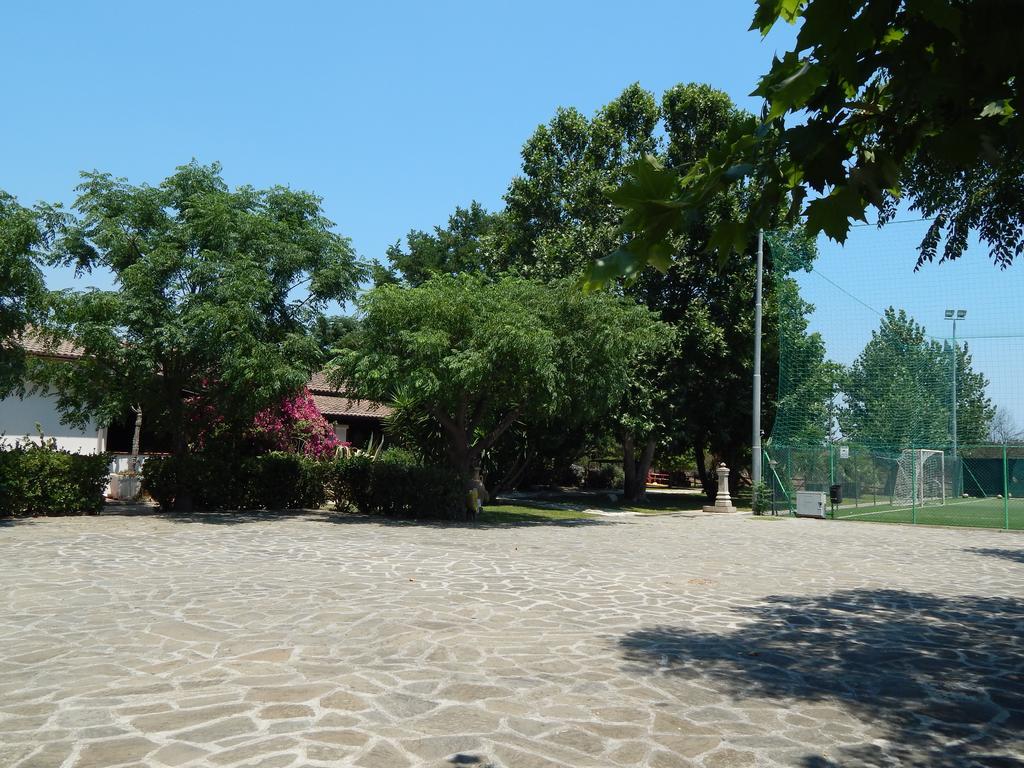 Ricciardulli Rooms Policoro Exterior foto